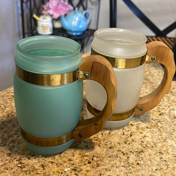 Vintage 1960’s Siesta ware frosted glass barrel mugs - Picture 1 of 4